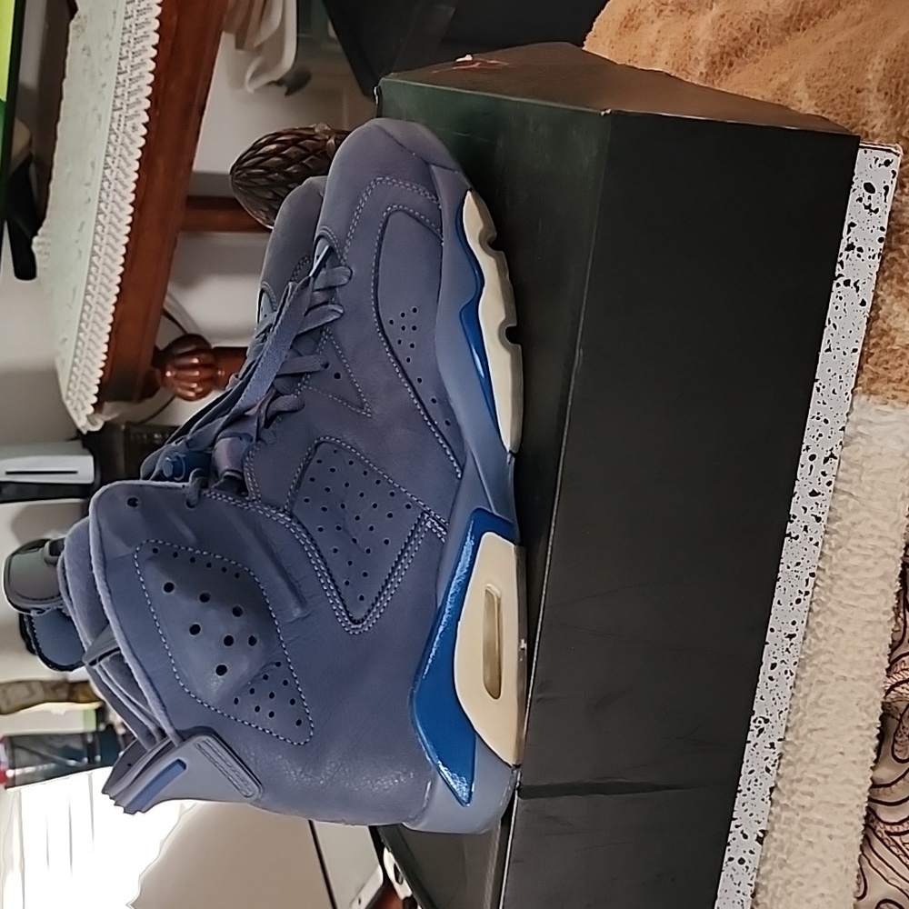 Air Jordan retro 6 diffussed blue/court blue
